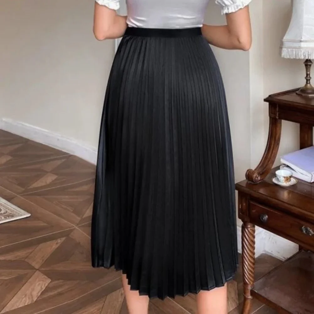 black Pleated Satin  Midi Skirt Evening classy chic - Picture 5 of 6